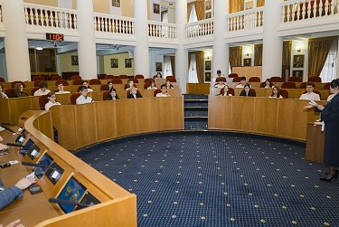 Парламентский урок с депутатом и сенатором